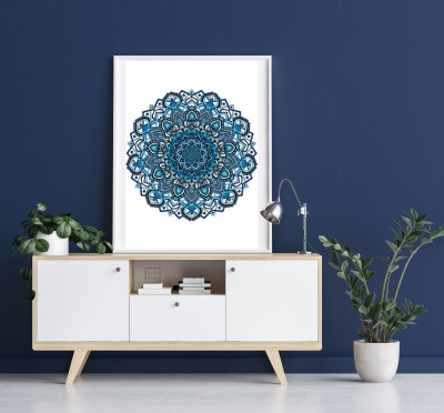 Cicha woda na białym tle