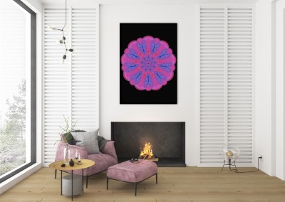 Podwodny kwiat na czarnym tle